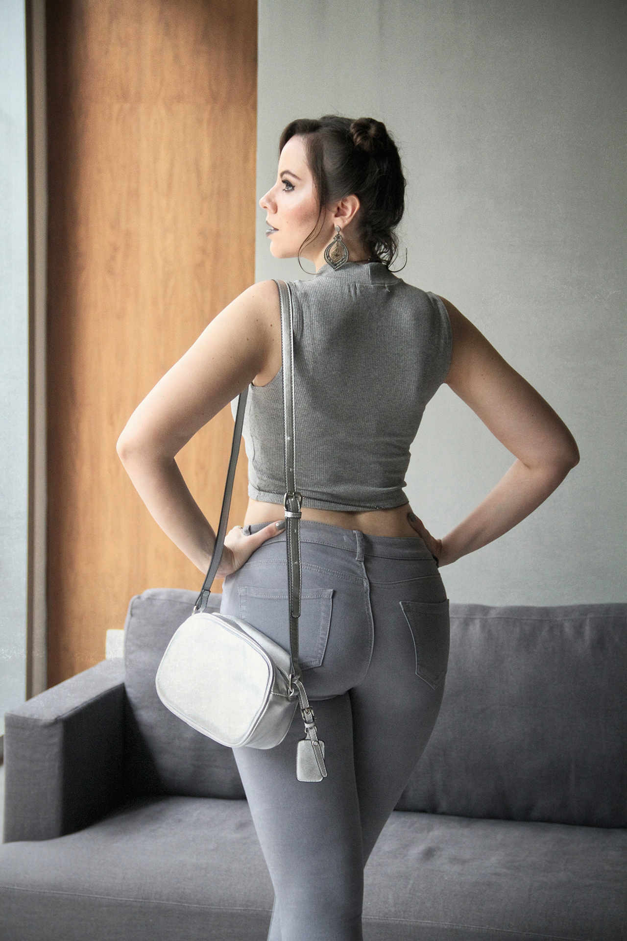 gostei-e-agora-look-total-cinza-groufit-all-gray-bodychain-05jpg